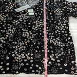 Karl Lagerfeld  Black and White Floral Blouse NWOT Photo 8