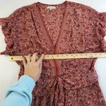 Max Studio L Large Top Blouse Scarlet Red Daisy Floral Ruffled Sleeve Tie Photo 10