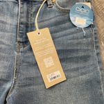 Liverpool Kristy High Rise Denim Shorts Cuffed Distressed Women's Size 4 Blue Photo 2