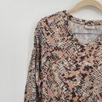 LOGO By Lori Goldstein LOGO Lori Goldstein Asymmetrical Hem‎ long Sleeve Women XS Abstract Print Top Photo 2