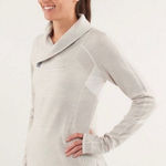 Lululemon Women Pullover Merino Wool Sz 8 Cream Sweatshirt Top Athletic Running Photo 0