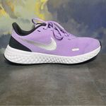 Nike  Revolution 5 Women’s Lilac Running Shoes Size 8 Photo 9