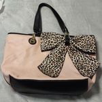 Betsey Johnson Betsy Johnson tote Photo 0