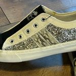 Jelly Pop Black and glitter elite slip on Canvas shoes size 9 new Photo 2