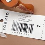 Torrid NWT Eyelet Flip Flop Sandals in Navy Blue Size 7WW Photo 2