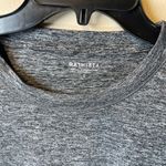 Athleta  Uptempo Top Women's Long Sleeve Grey‎ Size Small Photo 1