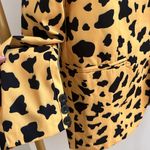 Yellow and black animal print blazer size XL Photo 3