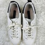Steve Madden White Tennis Shoes Sz 9 M Photo 3
