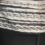 New Balance  Dry Black & Gray Cropped Leggings Photo 3