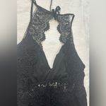 Love Tree Black Sleeveless Romper V-Neck Photo 7