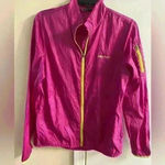 Marmot ‎ women’s fuschia zip up lightweight rain jacket. Medium Photo 0