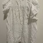 White Top Size 6 Photo 1