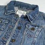 Hollister I Love H81 Denim Vest Women’s JR‎ Medium Blue Button-Up Floral Trim Pockets Photo 1
