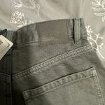 Pull & Bear Mid-Rise Bermuda Shorts Photo 4