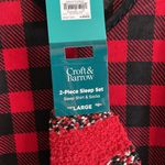 Croft & Barrow NWT‎ Red and Black Plaid Long Sleeve Night Dress with Socks  large Photo 2