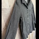 Old Navy * Women's Classic Button-Up Shirt Size Large Black and White Checkered Photo 6