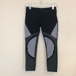Splits59 ‘Division’ Mid Rise Cropped Leggings Photo 2