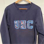 VTG North Carolina UNC Tar Heels Embroidered Floral Sweatshirt Large USA Blue Photo 1