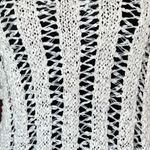 H&M  long sleeve knit shirt Photo 2