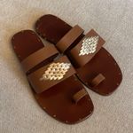 BEEK Leather Brilliant Toe Ring Sandals Brown Size 6 Photo 2