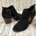 Lucky Brand Oona Black Suede Cut Out Sandals 10M Photo 2