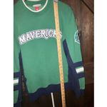 Mitchell & Ness  Women's Dallas Mavericks Crewneck Sweatshirt Size Medium Photo 6