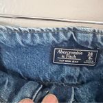 Abercrombie & Fitch Mom Jeans Photo 1
