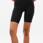 Athleta Women's Elation 8β High Rise Black Bike Shorts Size Medium Photo 0