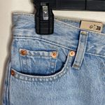 Levi's Levi’s wedgie straight light wash distressed ripped short rigid denim jeans 26 Photo 4