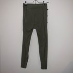 Outdoor Voices SuperForm™ Bloom 7/8 Legging size SMALL Photo 4