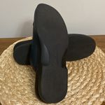 Clarks  womens leather navy blue slip ons size 27 Photo 7