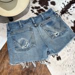 Wrangler Vintage style  cut off denim shorts light wash Photo 7