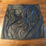 NWT Wild Fable Faux Leather Skirt with Zipper Details Black Size 8 Photo 4