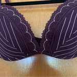 Chantelle  Purple Pinstripe Plunge Contour Bra Size 34D Photo 3