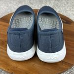 Crocs slip on women’s size 6 Photo 3