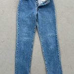 Levi's Vintage 80s Levi’s Women’s 501 button fly original fit straight leg jeans Size 5 Photo 1