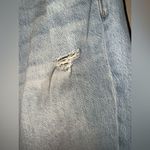 Aeropostale Light wash High rise Distressed Mom Jeans size 4 #719 Photo 3