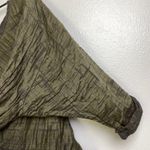 Ona NY Top Womens Size M Olive Shirt Wool Blend Lagenlook Crinkle Cuff Boxy USA Green Size M Photo 5