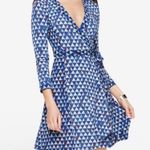 BCBGMAXAZRIA  Wrap Small Traingular Shape Print Knee Length Dress Photo 4