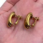 Vintage Signed NAPIER Gold Tone Classy Hoops Metal Screw Back Earrings Photo 5