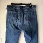 Kut From The Kloth  Women’s Jeans Size 16 Bootcut Medium Wash Distressed Hem‎ Photo 5