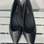 Kenneth Cole  REACTION Bexx Plain Pumps Size 9.5 NWOT Photo 1