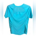 Old Navy Active semi-fitted athleisure short sleeved t-shirt size medium Photo 1