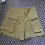 Lululemon Relaxed-Fit Super-High-Rise Cargo Short 4" Size 4 Photo 6