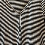 Torrid  Top Black & White Striped V Neck Henley Long Sleeve Tee Sz L (0) EUC Photo 3