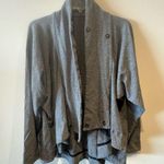 Lululemon Gray Coast Snap Button Wrap/Cardigan size 6 in gray Photo 3