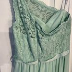 David's Bridal  One Shoulder Mint Green Bridesmaid Dress Size 4 Photo 3