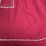 Izzy & Lola Sleeveless Burgundy with Gold/Tan Embroidery Baby Doll Dress Size S Photo 4