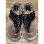 Clarks Artisan Low Wedge Sandal Black Studded Women’s Size 9 Photo 3