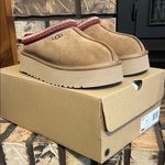 UGG  Women’s Tazz II Platform Slip On Chestnut Brown Shoes NEW Size 7 Photo 0
